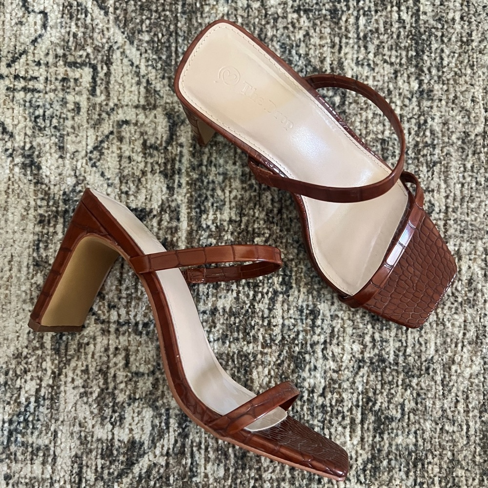 Brown Strappy Snakeskin Leather Heeled Sandals